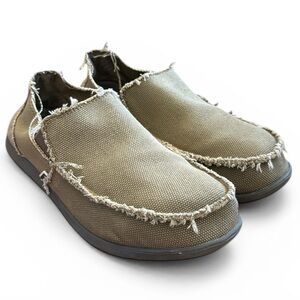 Crocs Santa Cruz Men’s 9 Khaki Canvas Slip On Loafers Comfort Croslite Casual